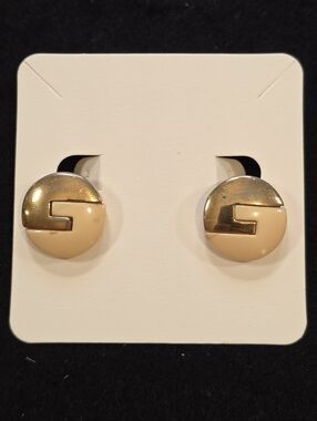 ​Authentic Vintage 1977 Givenchy Paris New York Gold & Cream Enamel Clip Earring